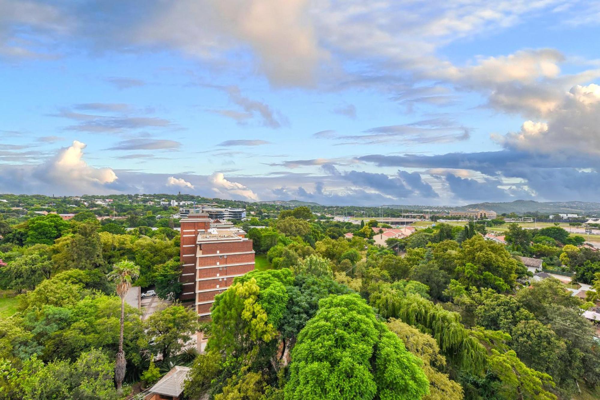 The Regency Apartments Pretoria-Noord エクステリア 写真
